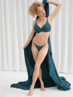 Tina - Slip<Darjeeling Best